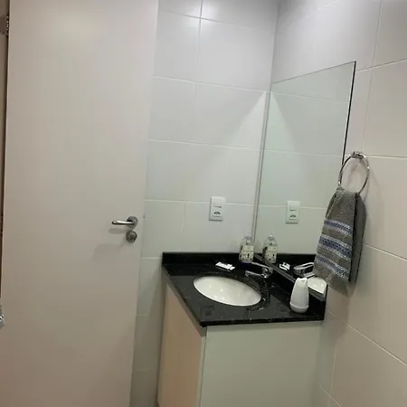 Apartamento Encantador: Charming Furnished Flat in Reboucas Curitiba Exterior photo